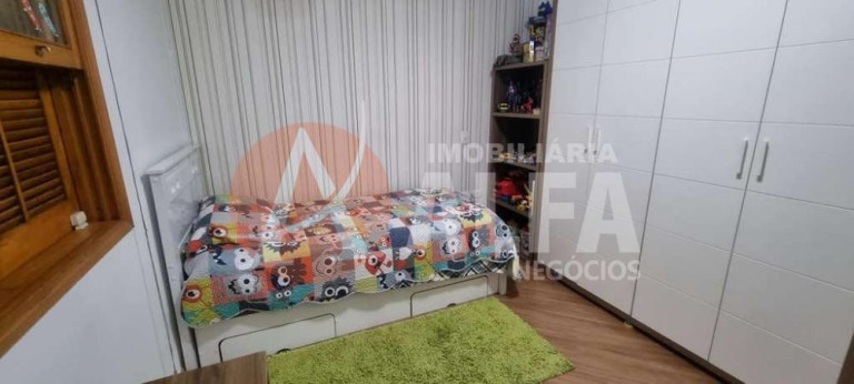 Imagem Casa com 3 Quartos à Venda, 453 m² em Jardim Ana Estela - Carapicuíba
