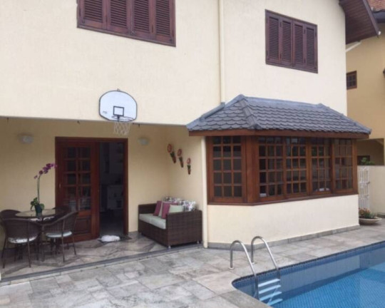 Imagem Casa com 4 Quartos à Venda, 360 m² em Alphaville - Santana De Parnaíba Imagem Casa com 4 Quartos à Venda, 360 m² em Alphaville - Santana De Parnaíba