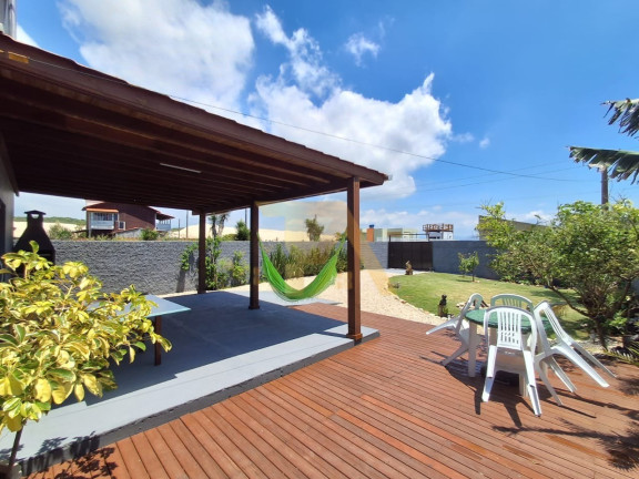Imóvel com 2 Quartos à Venda,  em Ribanceira - Imbituba