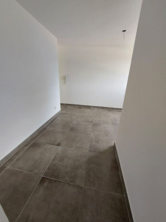 Imagem Apartamento com 2 Quartos à Venda, 43 m² em Tatuquara - Curitiba