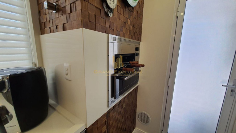 Imagem Apartamento com 3 Quartos à Venda, 130 m² em Centro - Balneário Camboriú Imagem Apartamento com 3 Quartos à Venda, 130 m² em Centro - Balneário Camboriú