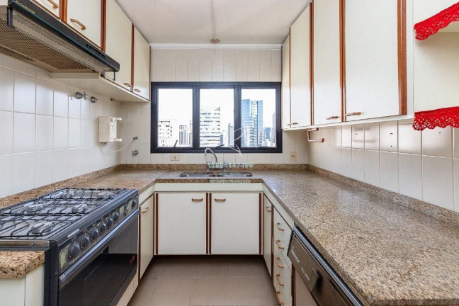 Imagem Apartamento com 4 Quartos à Venda, 204 m² em Itaim Bibi - São Paulo
