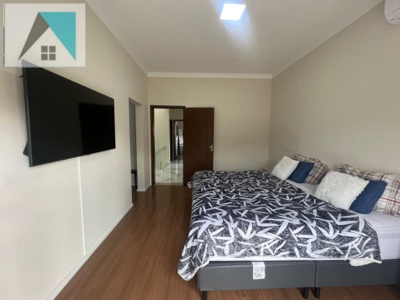 Imagem Casa com 3 Quartos à Venda, 270 m² em Portais (polvilho) - Cajamar Imagem Casa com 3 Quartos à Venda, 270 m² em Portais (polvilho) - Cajamar