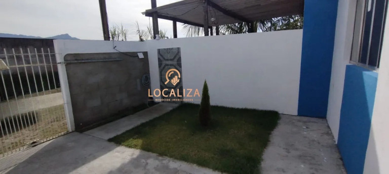 Casa com 2 Quartos à Venda, 125 m² em Balneário Recanto Do Sol - Caraguatatuba