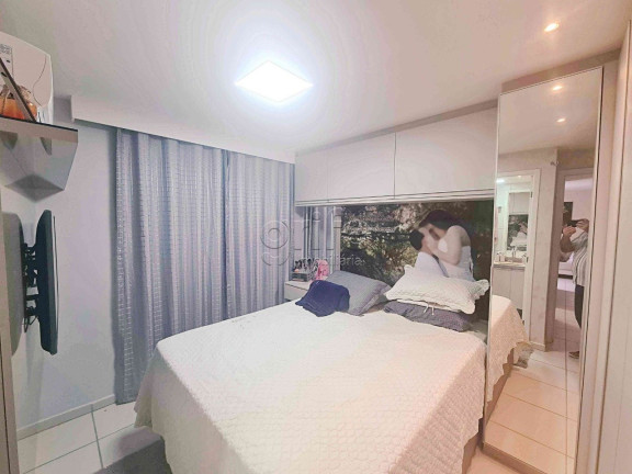 Imagem Apartamento com 3 Quartos à Venda, 63 m² em Jóquei Clube - Fortaleza
