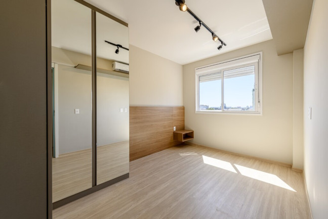 Imagem Apartamento com 2 Quartos à Venda, 55 m² em São João - Porto Alegre
