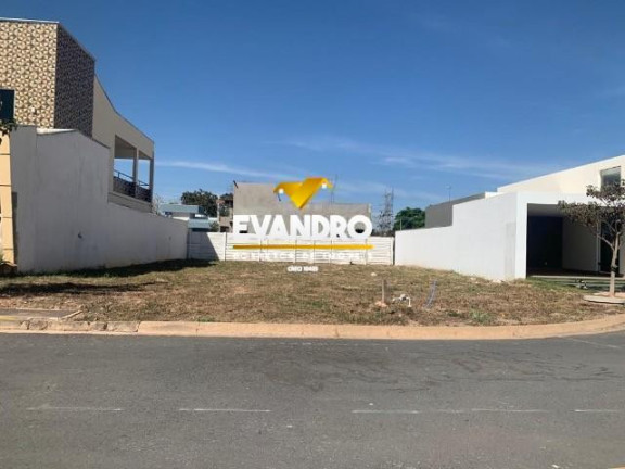 Imagem Terreno à Venda, 355 m² em Primor Das Torres - Cuiabá Imagem Terreno à Venda, 355 m² em Primor Das Torres - Cuiabá