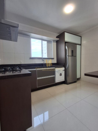 Imagem Apartamento com 3 Quartos à Venda, 143 m² em Centro - Balneário Camboriú Imagem Apartamento com 3 Quartos à Venda, 143 m² em Centro - Balneário Camboriú