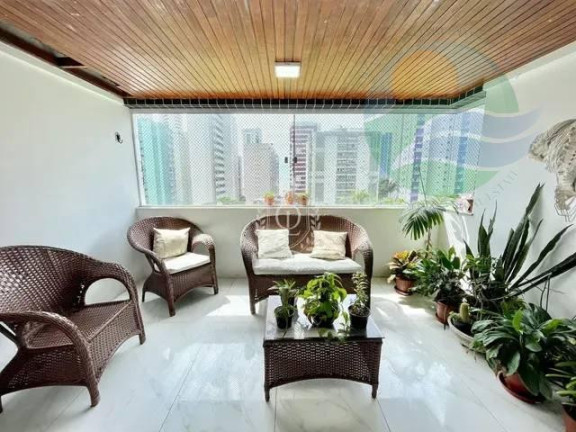 Imagem Cobertura com 5 Quartos à Venda, 363 m²