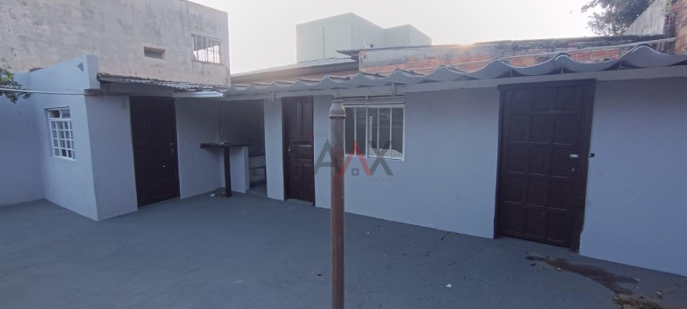 Imagem Casa com 3 Quartos para Alugar, 116 m² em Centro - Gpva - Guarapuava Imagem Casa com 3 Quartos para Alugar, 116 m² em Centro - Gpva - Guarapuava