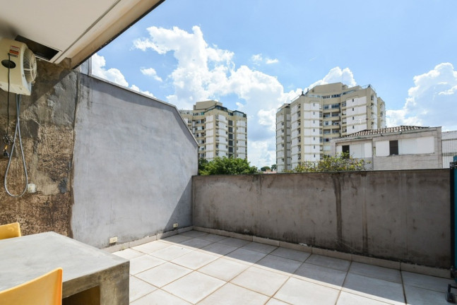 Imagem Casa com 4 Quartos à Venda, 214 m² em Mirandópolis - São Paulo
