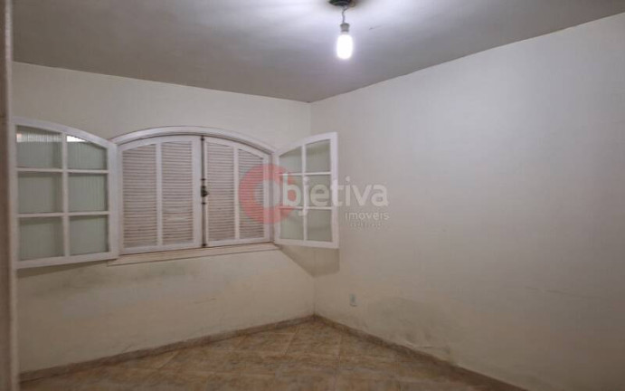 Imagem Casa com 6 Quartos à Venda, 128 m² em Jacaré - Cabo Frio Imagem Casa com 6 Quartos à Venda, 128 m² em Jacaré - Cabo Frio