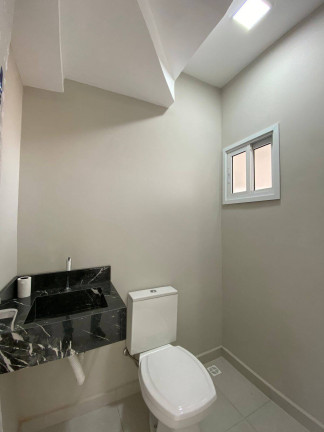 Imagem Sobrado com 3 Quartos à Venda, 90 m² em Floresta - Cascavel