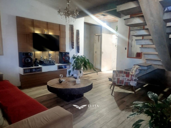 Imagem Sobrado com 2 Quartos à Venda, 205 m² em Quinta Dos Açorianos - Barra Velha Imagem Sobrado com 2 Quartos à Venda, 205 m² em Quinta Dos Açorianos - Barra Velha