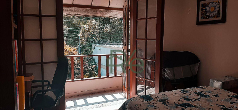 Imagem Sobrado com 5 Quartos à Venda, 303 m² em Parque Das Palmeiras - Angra Dos Reis Imagem Sobrado com 5 Quartos à Venda, 303 m² em Parque Das Palmeiras - Angra Dos Reis
