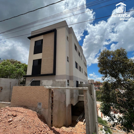 Imagem Apartamento com 2 Quartos à Venda, 52 m² em Jardim Bandeirantes - Poços De Caldas Imagem Apartamento com 2 Quartos à Venda, 52 m² em Jardim Bandeirantes - Poços De Caldas