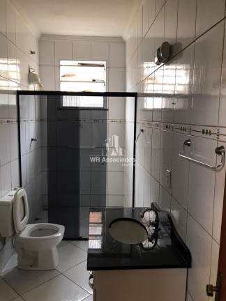 Imagem Casa com 4 Quartos à Venda, 220 m² Imagem Casa com 4 Quartos à Venda, 220 m²