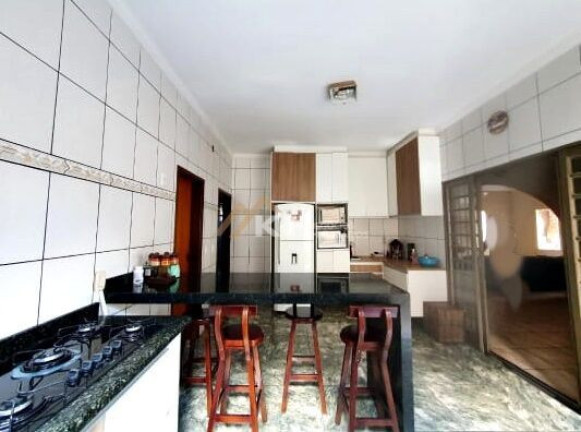 Imagem Casa com 3 Quartos à Venda, 200 m² em Parque Residencial Cândido Portinari - Ribeirão Preto Imagem Casa com 3 Quartos à Venda, 200 m² em Parque Residencial Cândido Portinari - Ribeirão Preto