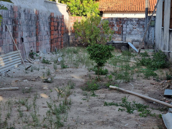 Imagem Terreno à Venda, 360 m² em Amador - Eusébio Imagem Terreno à Venda, 360 m² em Amador - Eusébio