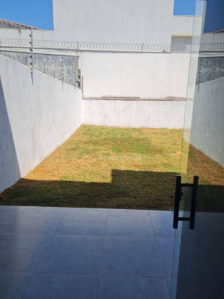Imagem Casa com 2 Quartos à Venda, 85 m² em Jardim Simus - Sorocaba Imagem Casa com 2 Quartos à Venda, 85 m² em Jardim Simus - Sorocaba