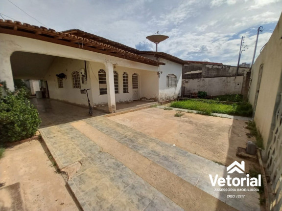 Casa com 3 Quartos à Venda,  em Renato Gonçalves - Barreiras