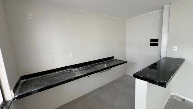 Imagem Casa com 3 Quartos à Venda, 200 m² em Papagaio - Feira De Santana Imagem Casa com 3 Quartos à Venda, 200 m² em Papagaio - Feira De Santana