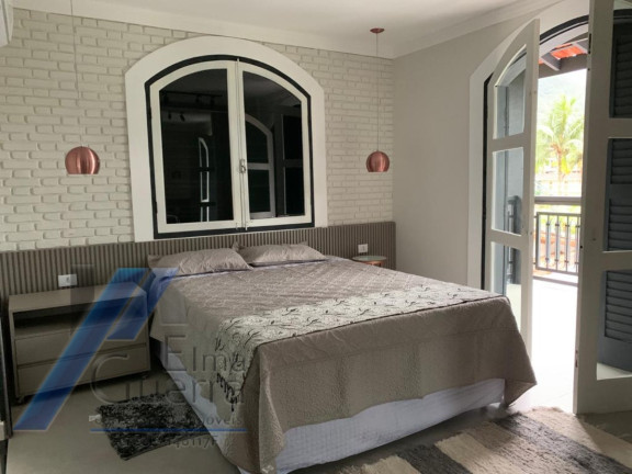Imagem Casa com 5 Quartos à Venda, 300 m² em Enseada - Ubatuba Imagem Casa com 5 Quartos à Venda, 300 m² em Enseada - Ubatuba