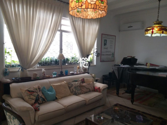 Imagem Casa com 4 Quartos à Venda, 340 m² em São Francisco - Niterói Imagem Casa com 4 Quartos à Venda, 340 m² em São Francisco - Niterói