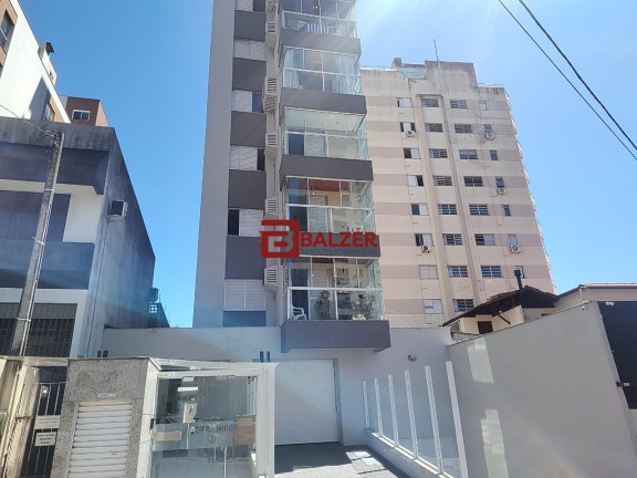 Apartamento com 3 Quartos à Venda, 124 m² em Centro - Florianópolis