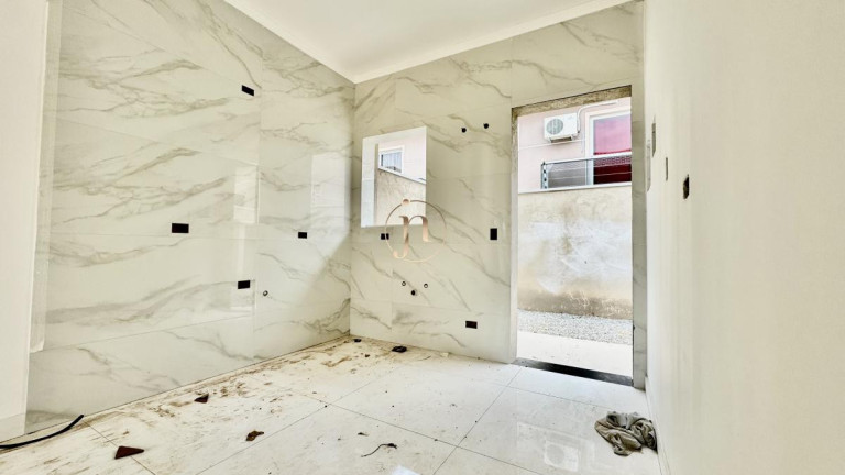 Imagem Casa de Condomínio com 2 Quartos à Venda,  em Sítio Cercado - Curitiba
