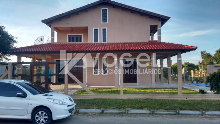 Imagem Casa com 3 Quartos à Venda, 164 m² em Nova Tramandaí - Tramandai Imagem Casa com 3 Quartos à Venda, 164 m² em Nova Tramandaí - Tramandai