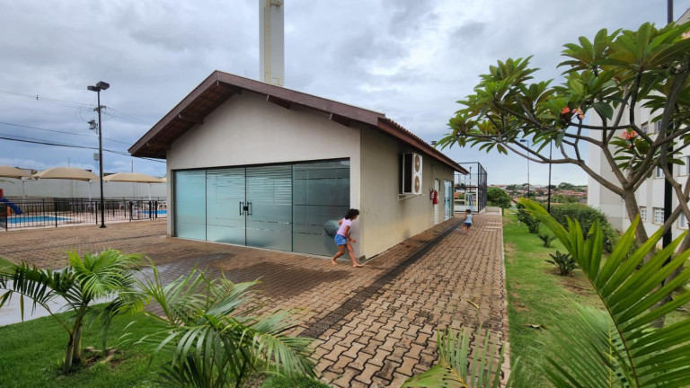 Imagem Apartamento com 2 Quartos à Venda, 48 m² em Jardim São Paulo Ii - Londrina
