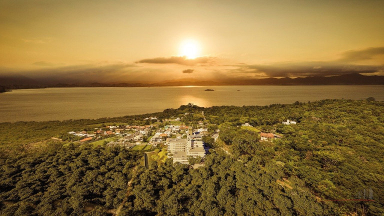Imagem Apartamento com 3 Quartos à Venda,  em Cacupé - Florianópolis
