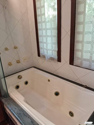 Imagem Casa com 5 Quartos à Venda, 450 m² em Enseada - Ubatuba Imagem Casa com 5 Quartos à Venda, 450 m² em Enseada - Ubatuba