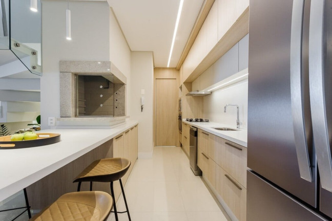 Imagem Apartamento com 6 Quartos à Venda, 333 m² Imagem Apartamento com 6 Quartos à Venda, 333 m²