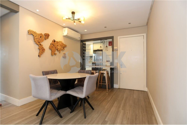 Imagem Apartamento com 3 Quartos à Venda, 84 m² em Passo Da Areia - Porto Alegre