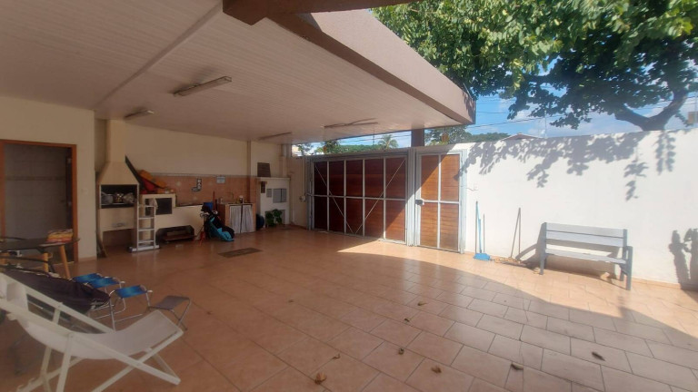 Imagem Casa com 4 Quartos à Venda, 240 m² em Jardim Satélite - São José Dos Campos