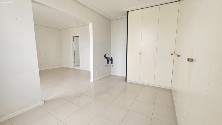 Imagem Apartamento com 3 Quartos à Venda, 260 m² em Ondina - Salvador Imagem Apartamento com 3 Quartos à Venda, 260 m² em Ondina - Salvador