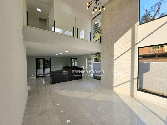 Imagem Casa com 4 Quartos à Venda, 155 m² em Posse - Teresópolis