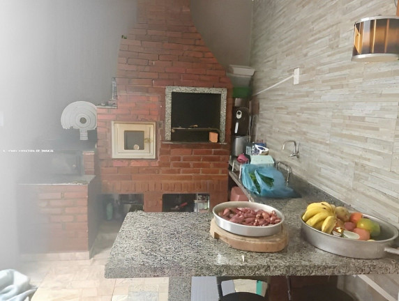 Imagem Casa com 4 Quartos à Venda, 140 m² em Cidade Industrial - Curitiba
