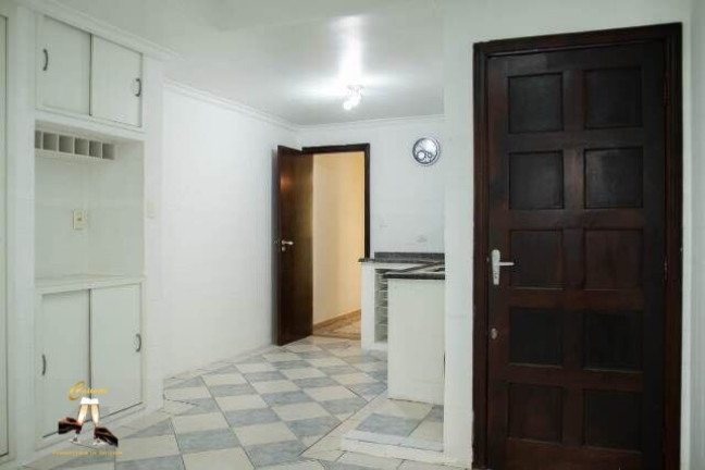 Imagem Sobrado com 5 Quartos à Venda, 320 m² em Campestre - Santo André
