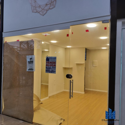 Loja para Alugar, 42 m² em Cerqueira Cesar - São Paulo