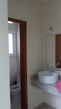 Imagem Casa com 3 Quartos à Venda, 380 m² em Portal Das Colinas - Guaratinguetá Imagem Casa com 3 Quartos à Venda, 380 m² em Portal Das Colinas - Guaratinguetá