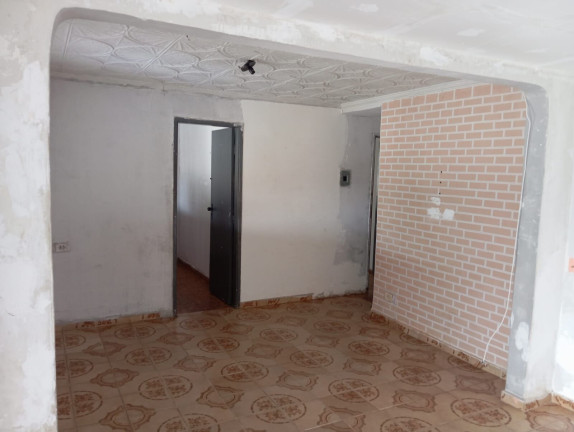 Imagem Casa com 3 Quartos à Venda, 200 m² em Conjunto Cachoeira Dourada - Goiânia Imagem Casa com 3 Quartos à Venda, 200 m² em Conjunto Cachoeira Dourada - Goiânia