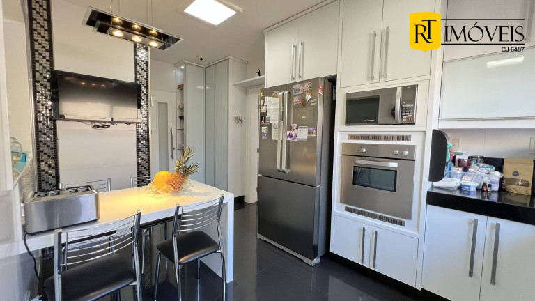 Imagem Casa com 5 Quartos à Venda, 613 m² em Praia Do Siqueira - Cabo Frio Imagem Casa com 5 Quartos à Venda, 613 m² em Praia Do Siqueira - Cabo Frio