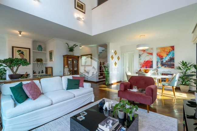 Imagem Imóvel com 3 Quartos à Venda, 184 m² em Vila Suzana - São Paulo Imagem Imóvel com 3 Quartos à Venda, 184 m² em Vila Suzana - São Paulo