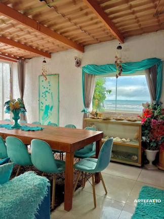 Sobrado com 6 Quartos à Venda, 400 m² em Nova Itanhaém - Praia - Itanhaém