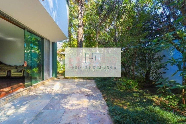 Imagem Sobrado com 3 Quartos à Venda, 438 m² em Granja Julieta - São Paulo Imagem Sobrado com 3 Quartos à Venda, 438 m² em Granja Julieta - São Paulo