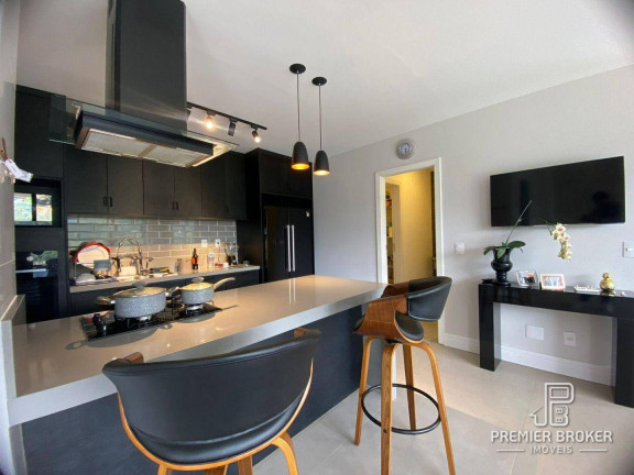 Imagem Casa com 3 Quartos à Venda ou Locação, 399 m² em Panorama - Teresópolis Imagem Casa com 3 Quartos à Venda ou Locação, 399 m² em Panorama - Teresópolis