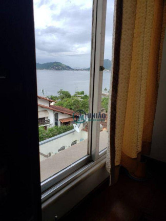 Imagem Casa com 4 Quartos à Venda, 185 m² em São Francisco - Niterói